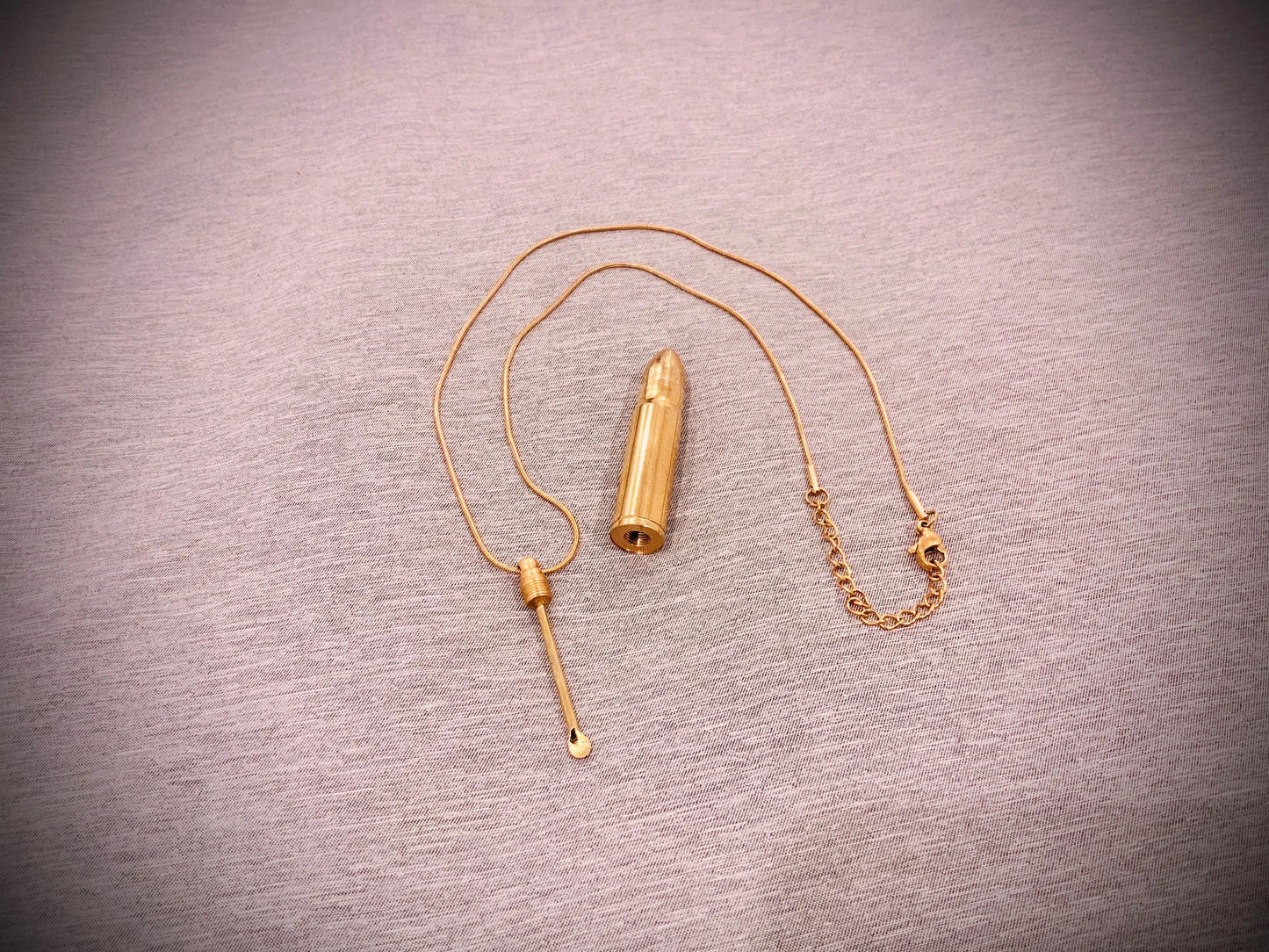 Stunning Gorgeous Golden Metal Glossy Finish Intricate Hollow Snuff Pendant Bottle Container Necklace with Mini Metal Spoon Applicator and Large Capacity for Powder/Ash/Herbs/Oil/Sand/Stones use at Festivals Concerts Raves Love Peace Tranquility Fire